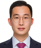김지웅