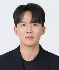 윤수혁
