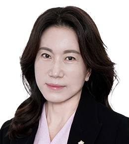 김서윤