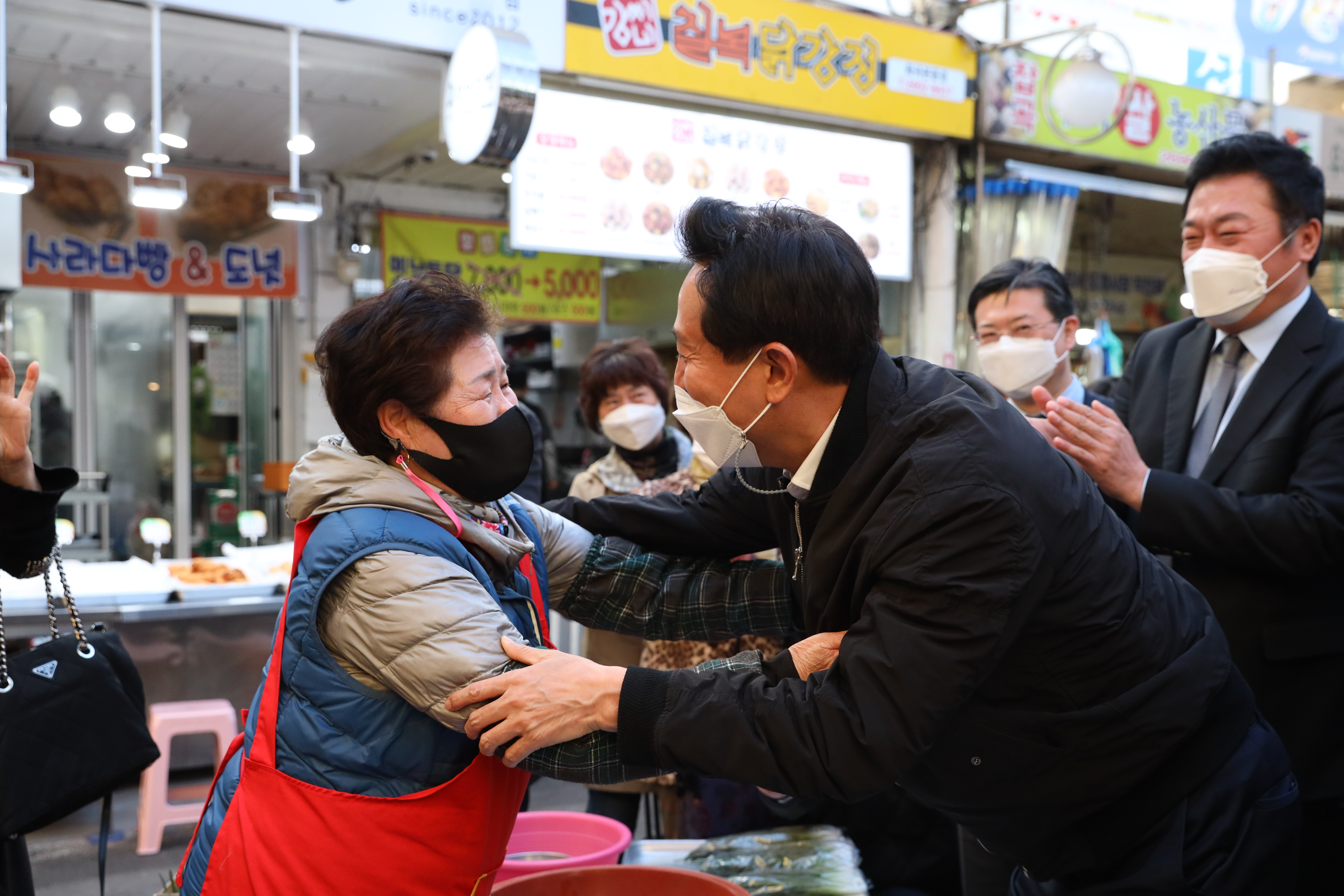 3. 9.(화) 12:30, 강서구 화곡본동 시장 방문